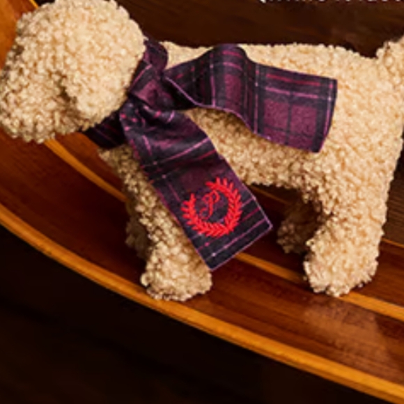 VS Pink Sherpa Dog* - Picture 2 of 2